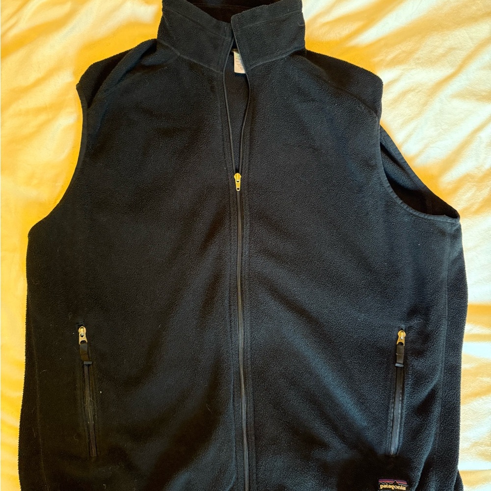 Patagonia Synchilla Men’s Black Fleece Vest